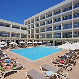 nelia-gardens.hotelsatayianapa.com/