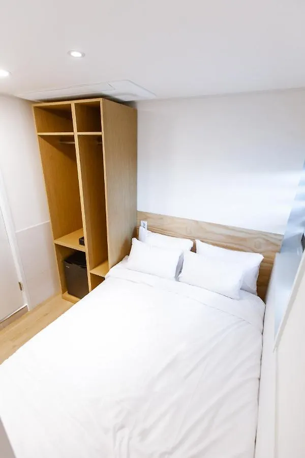 Albergue Step Inn Myeongdong 1 Seul