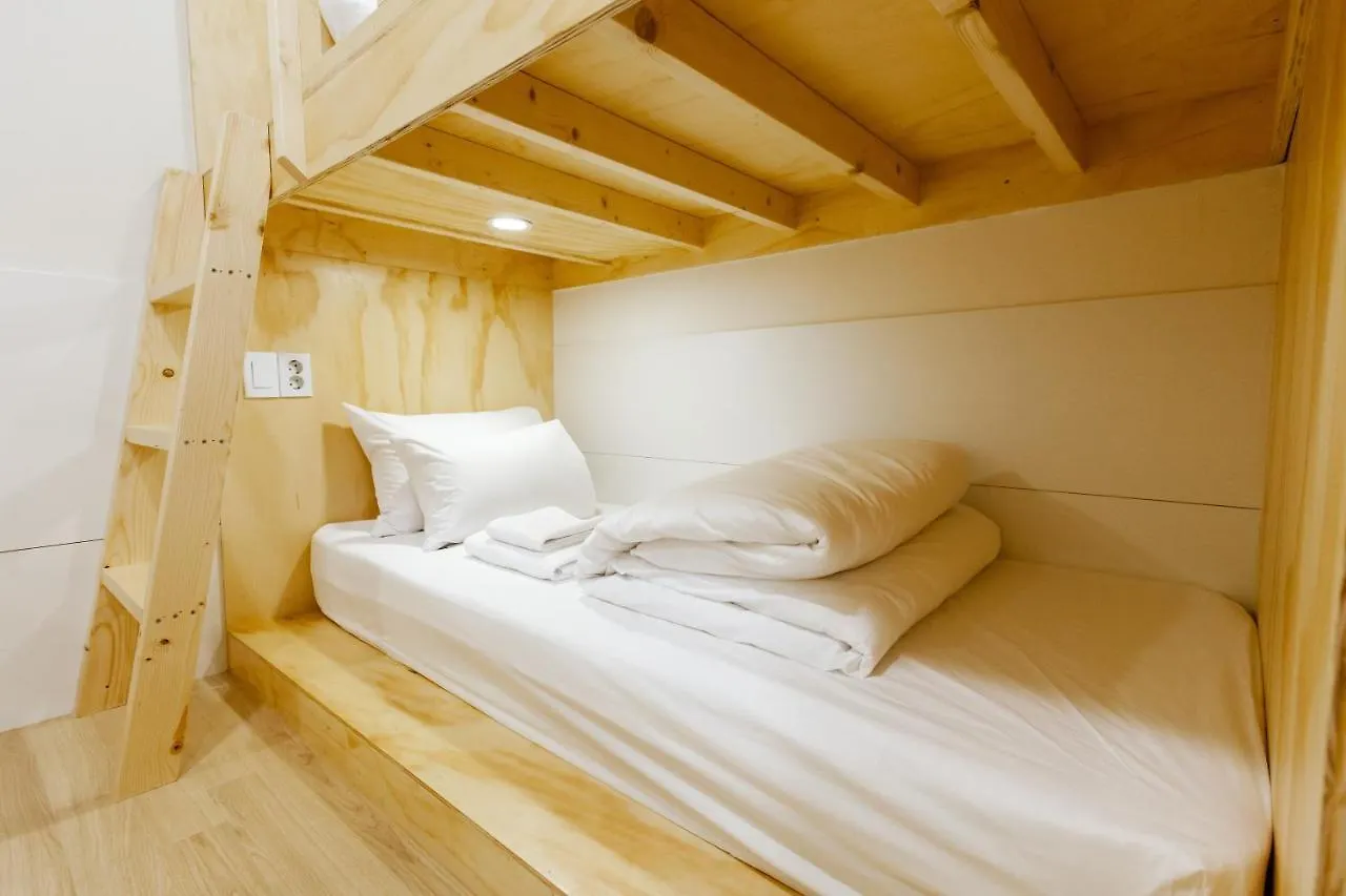 Step Inn Myeongdong 1 Seoul 0*,