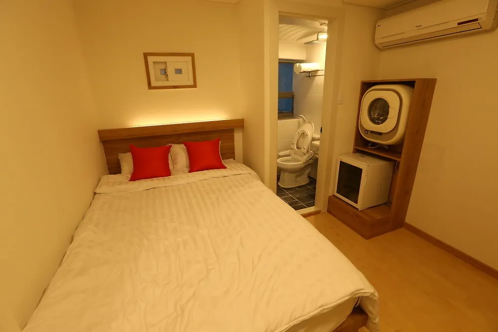 Step Inn Myeongdong 1 Seoul